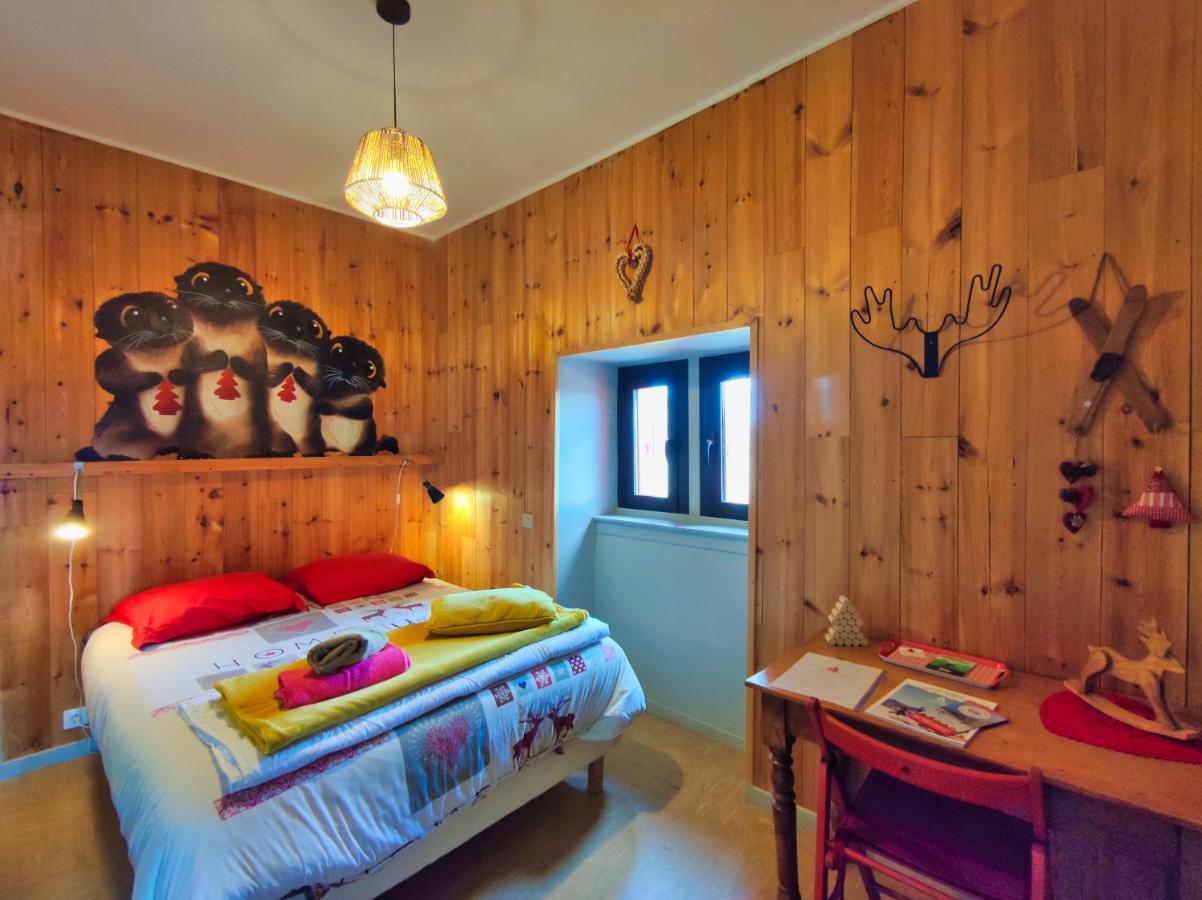 Le Sapin Rouge - Restaurant - Bar - Chambres D'Hotes Artigues  Zewnętrze zdjęcie