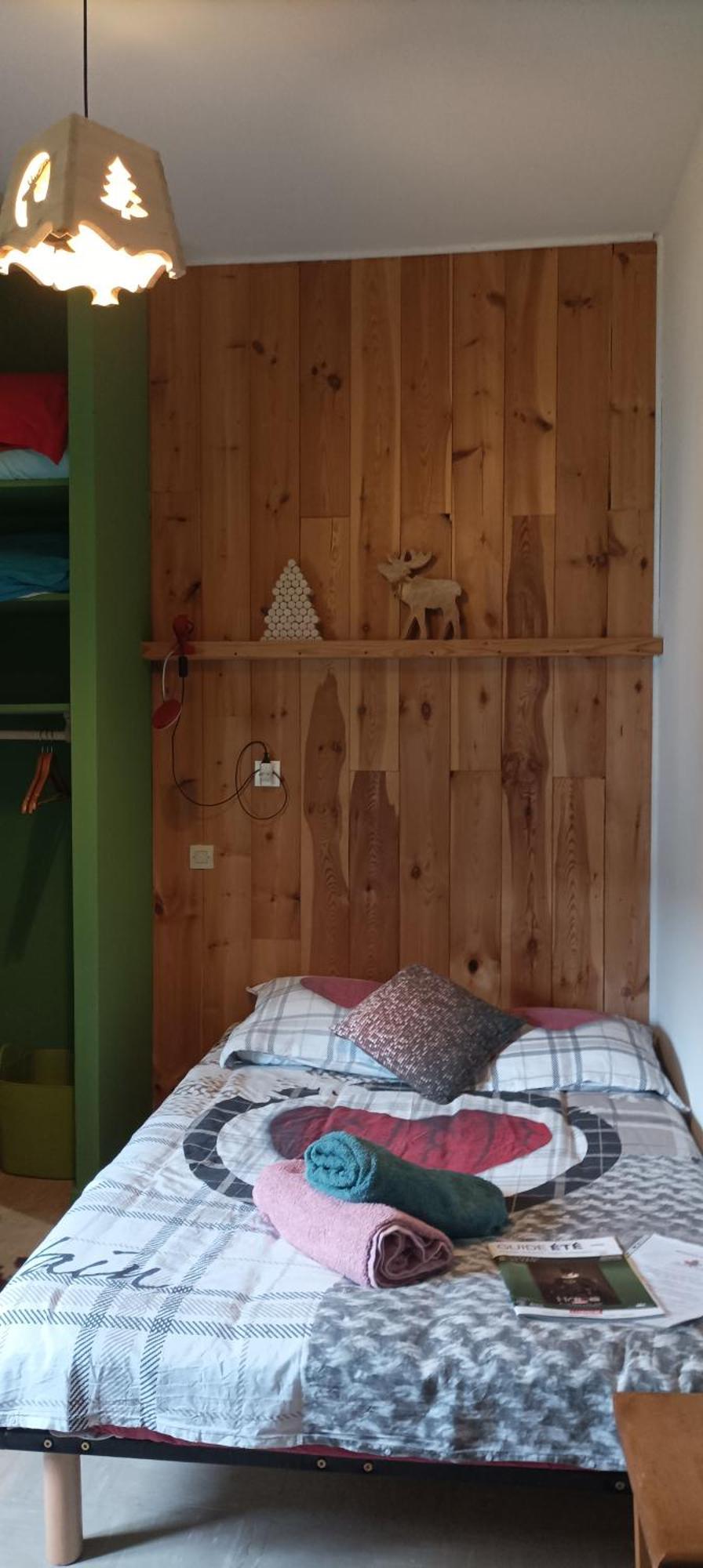 Le Sapin Rouge - Restaurant - Bar - Chambres D'Hotes Artigues  Zewnętrze zdjęcie