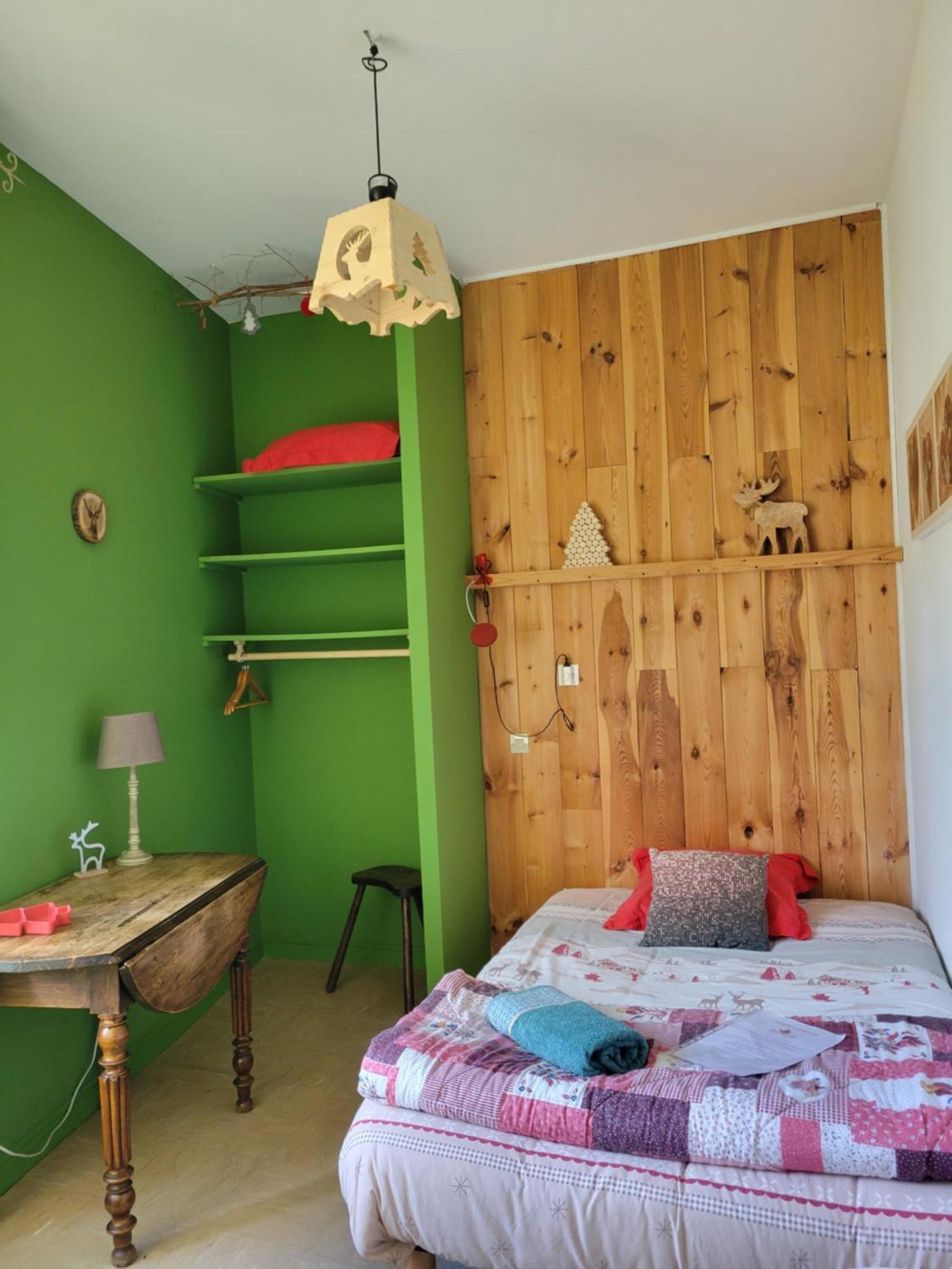 Le Sapin Rouge - Restaurant - Bar - Chambres D'Hotes Artigues  Zewnętrze zdjęcie